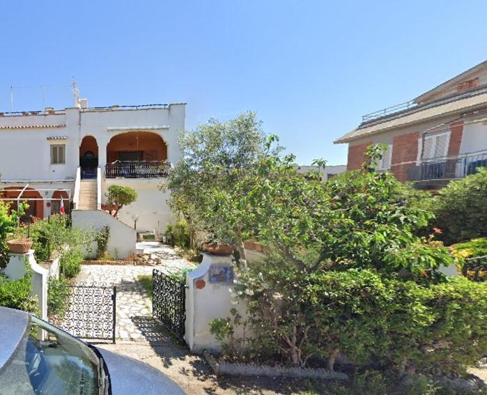 Piccola Capri A Marina Di Ardea Villa L'Americano Exterior photo